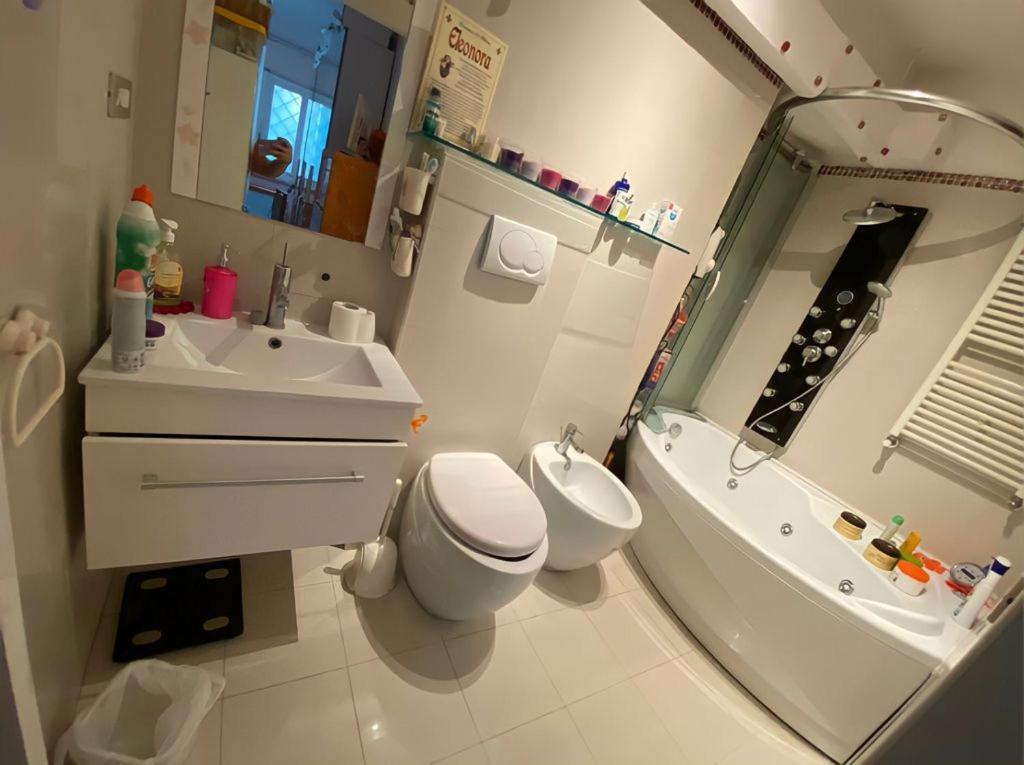Affitto Due Camere, Due Bagni In Villa Rome Bagian luar foto