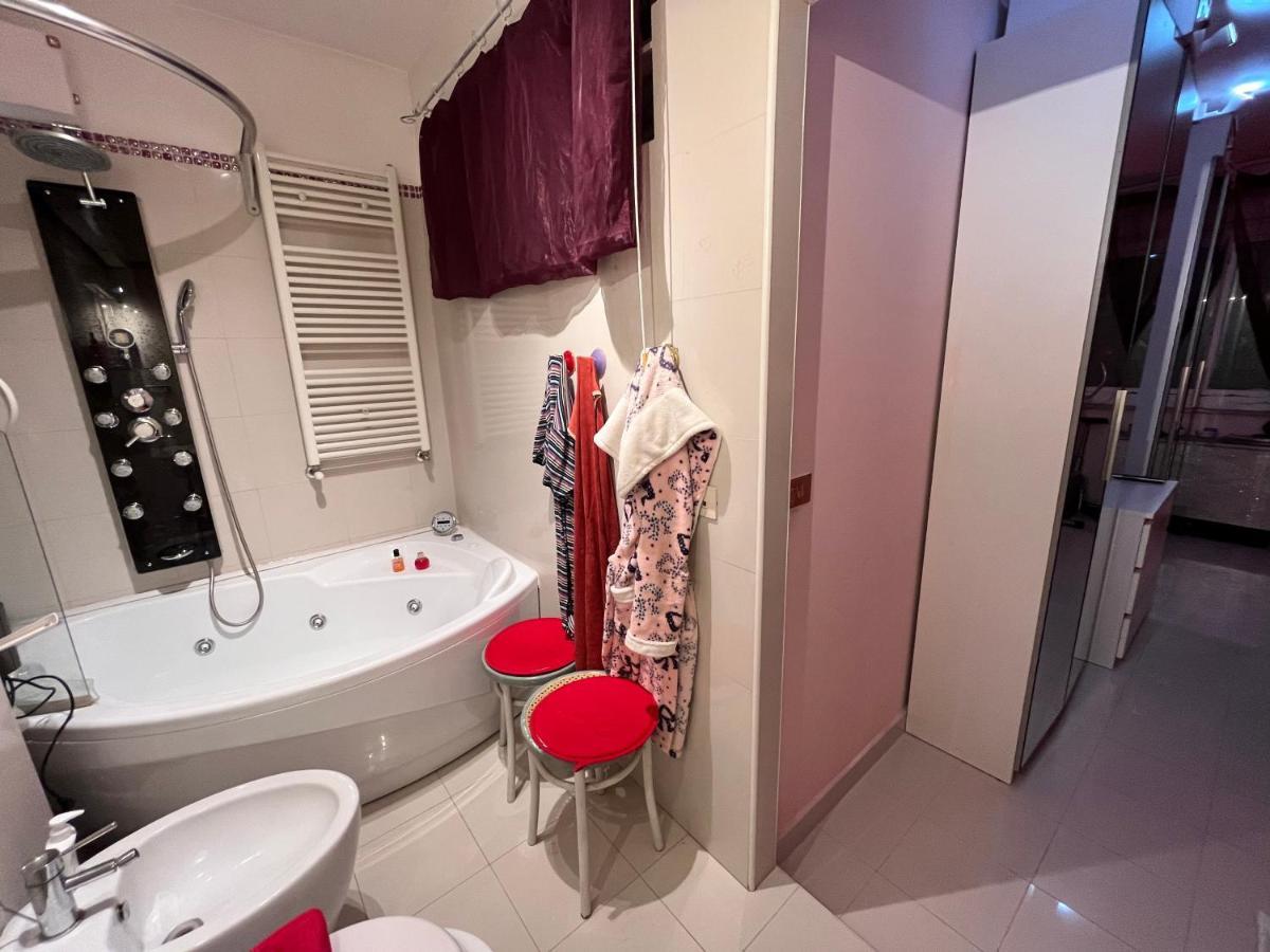 Affitto Due Camere, Due Bagni In Villa Rome Bagian luar foto